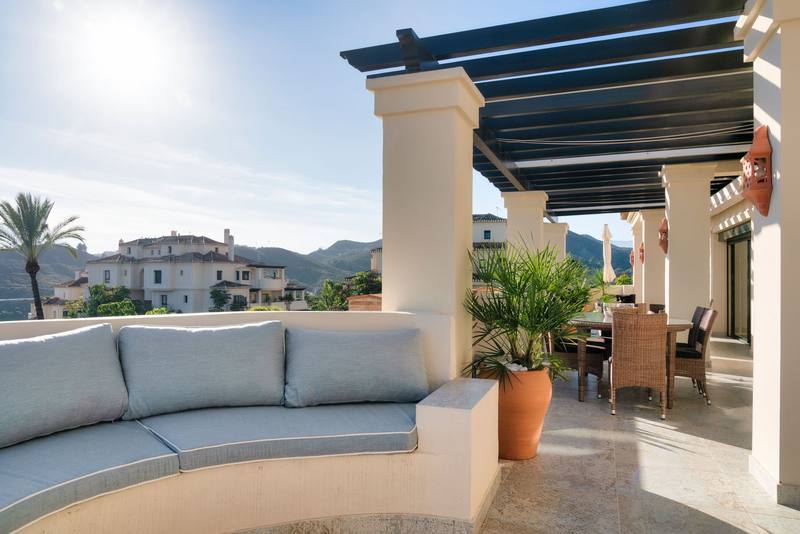 Zona chill-out en la terraza, Apartamento en Capanes del Golf