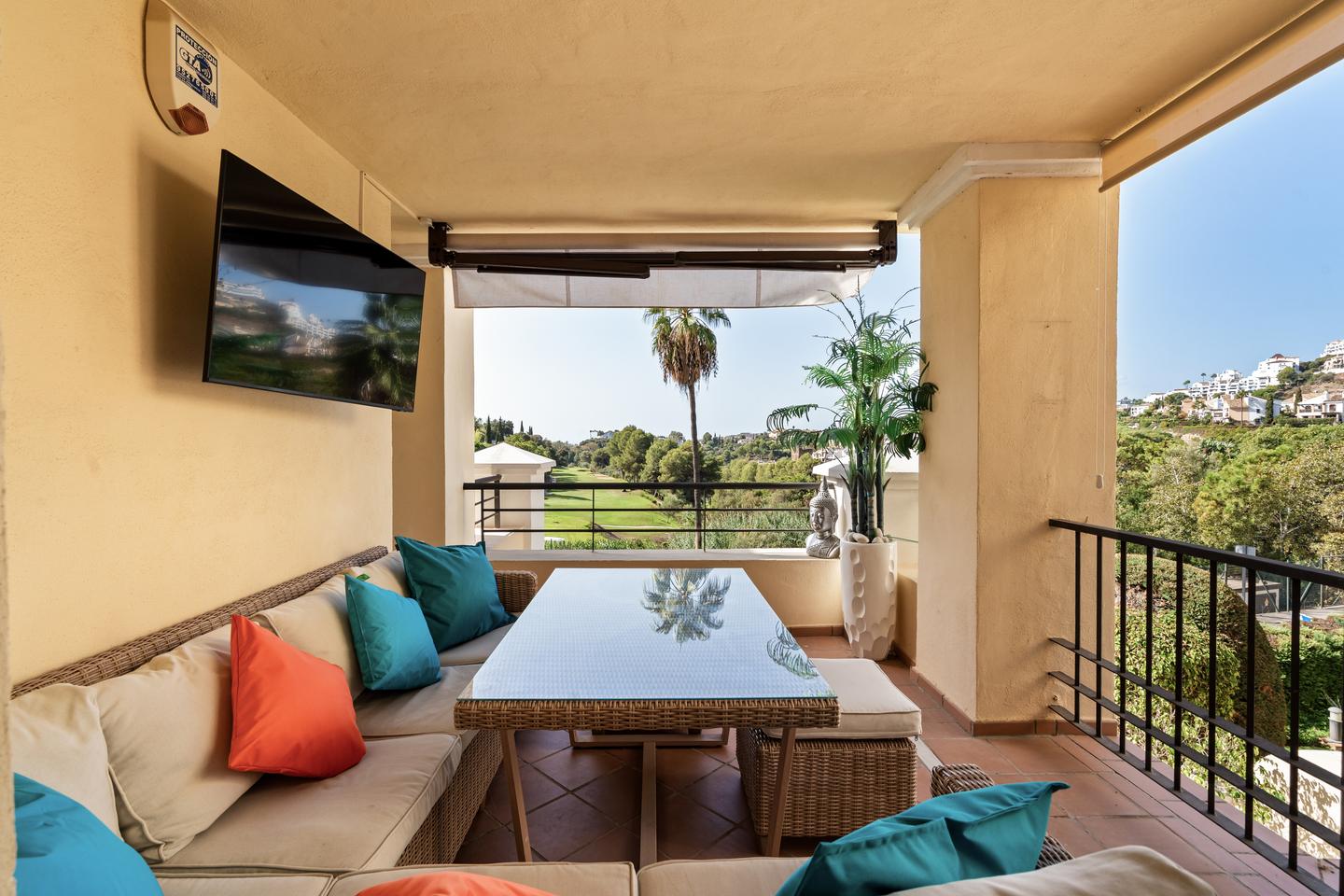 Covered terrace, Los Arqueros Golf Apartment