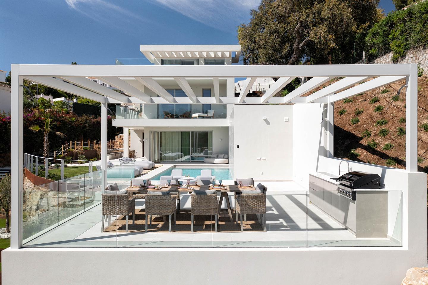 Outdoor dining by the pool, Villa ALMA