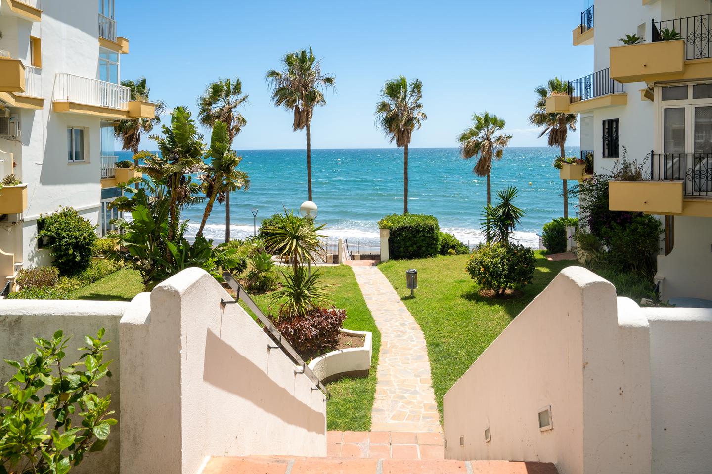 Garden path to the beach, Beachfront Marbella Apartment