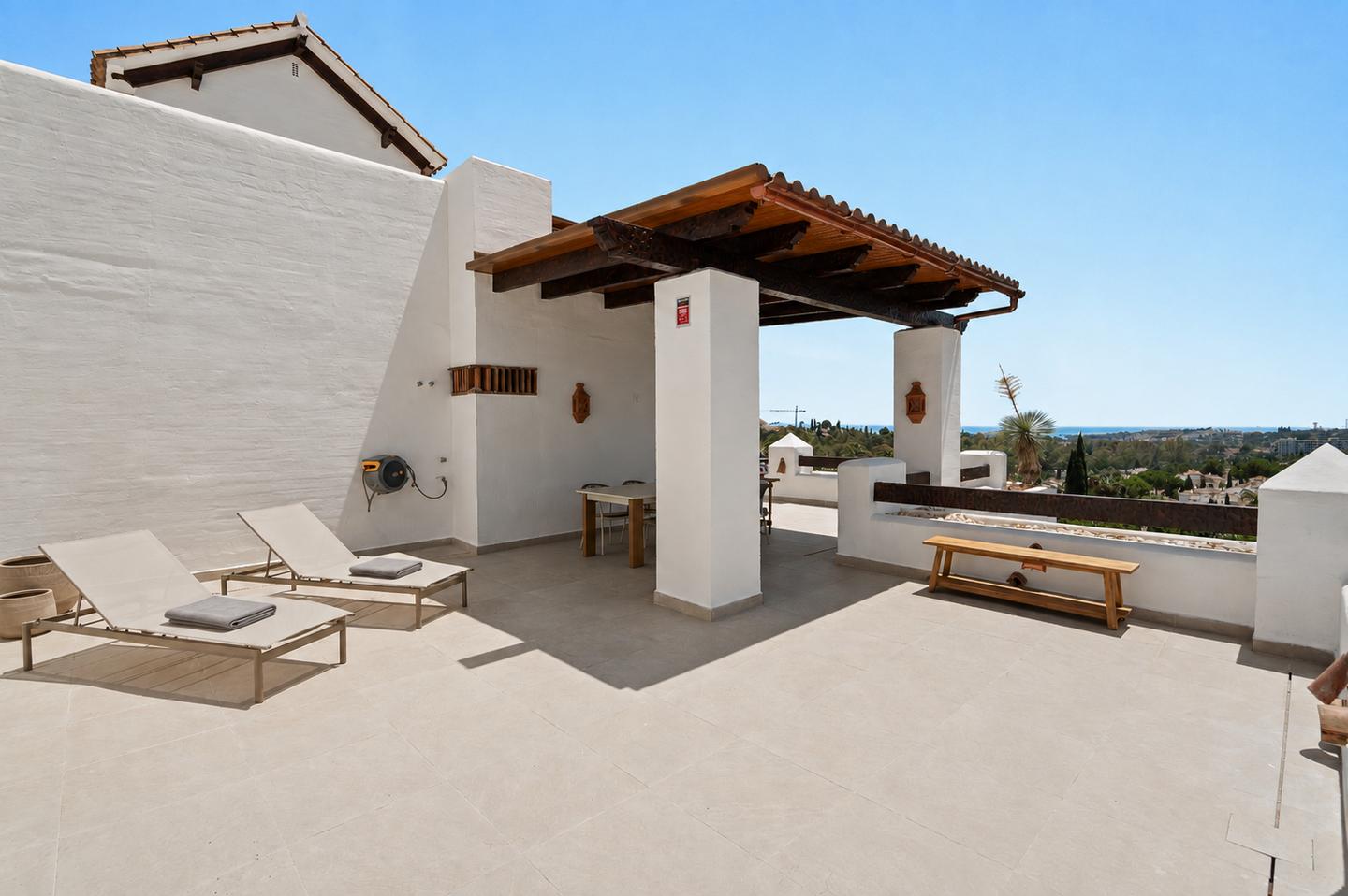Roof terrace, Golf Valley Penthouse
