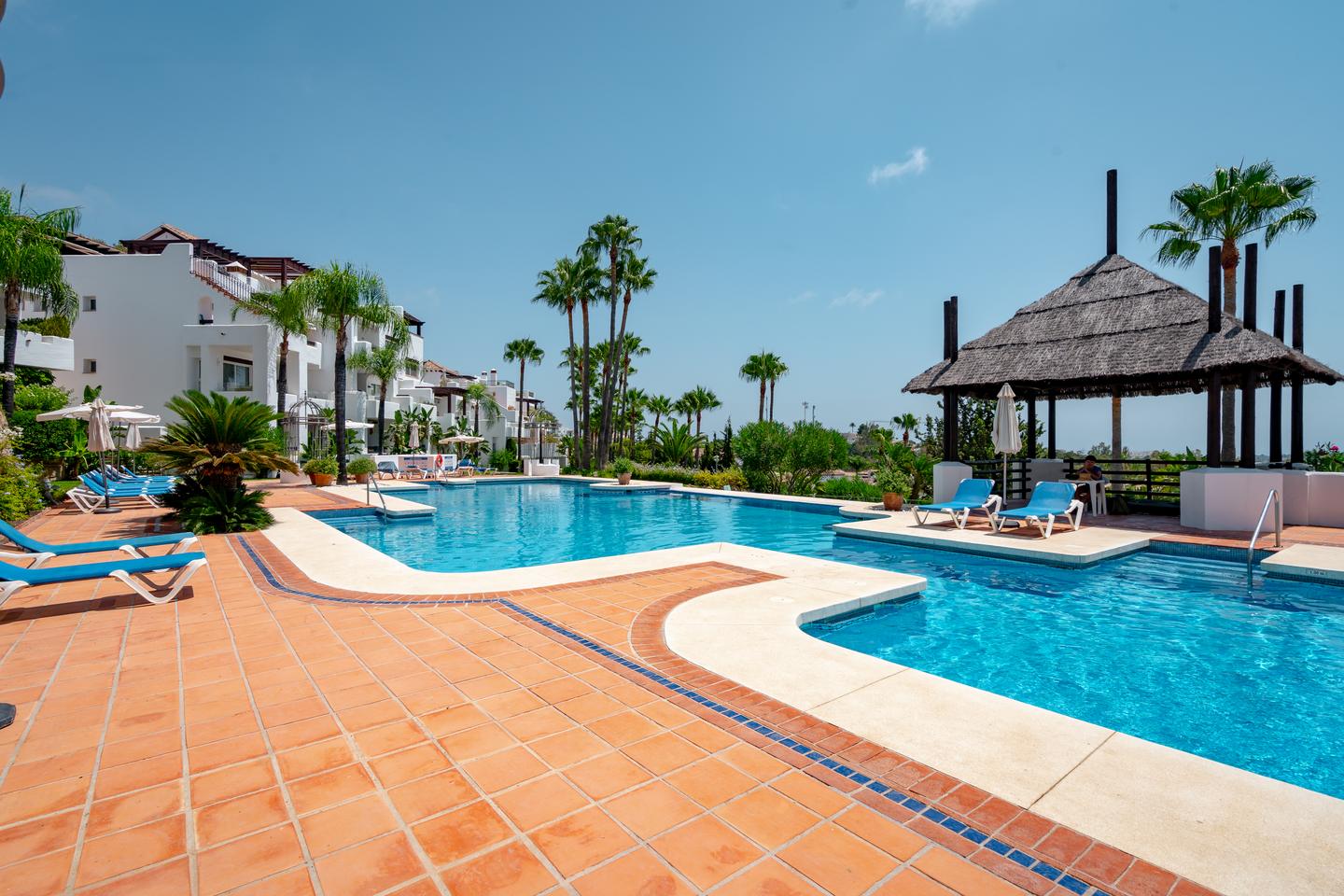 Shared pool, Golf Valley Penthouse